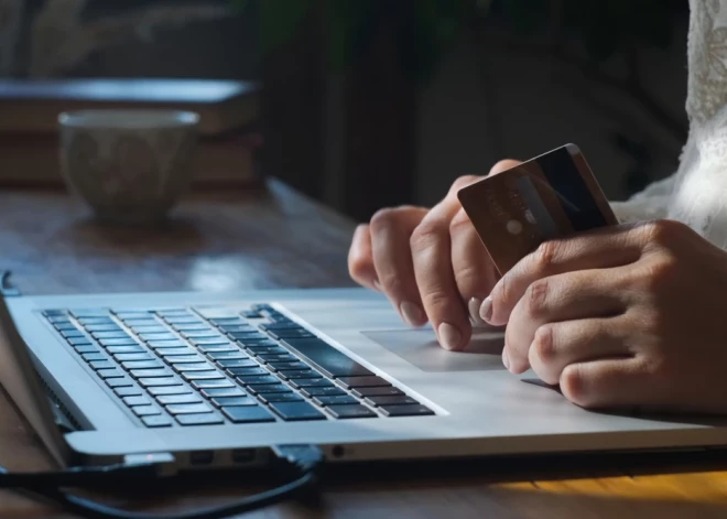 Naudu kļūdainam saņēmējam nosūtīt būs grūtāk – ieviesta jauna maksājumu drošības sistēma