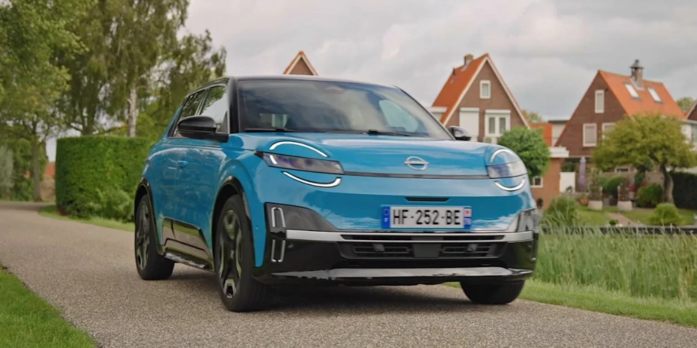 Jaunā Nissan Micra pie mums ieradīsies 2026. gada februārī, bet līdz tam uzzināsim jaunā modeļa cenas.