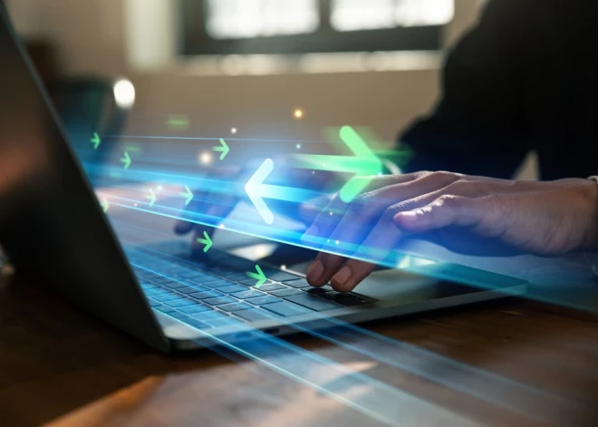 Уже с завтрашнего дня денежные переводы жителей Латвии будут осуществляться по новым правилам