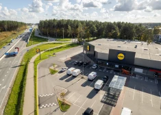 Lidl открывает новый магазин под Ригой - с "зеленой" зоной отдыха и подарками первым покупателям