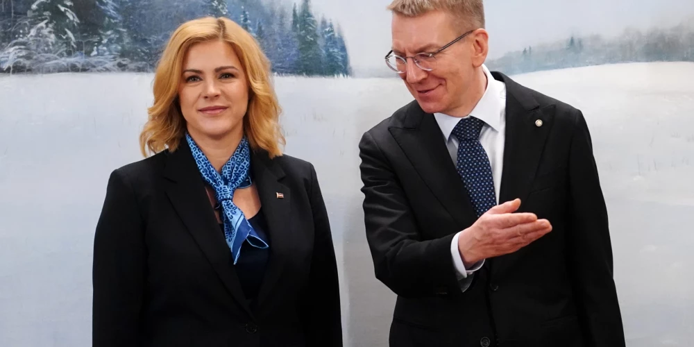 "Не можете сработаться - на выход!" - как бы намекает президент.