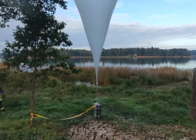 Krāslavas novadā nolaidies aizdomīgs gaisa balons