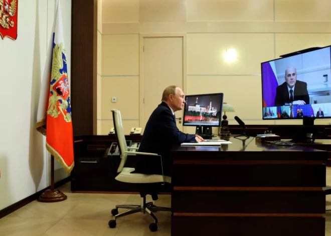 Pabriks: ar sankcijām nevar uzvarēt karu - tās ir tikai papildu elements