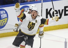 Bijušais Girgensona komandas biedrs noslēdz apjomīgu līgumu; "Maple Leafs" un "Bruins" līderi rezultatīvi uzvarās