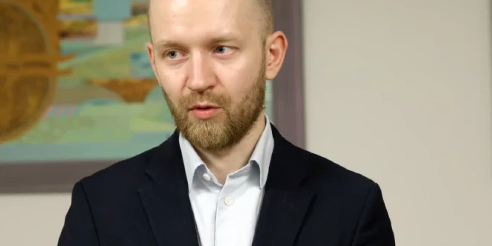 "Progresīvo" Saeimas frakcijas priekšsēdētājs Andris Šuvajevs norāda, ka alternatīvai Stambulas konvencijai nav pamata.