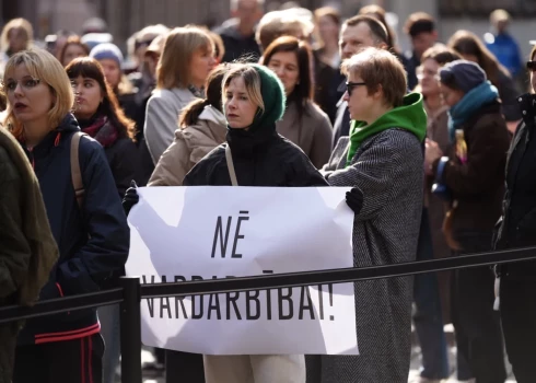 Депутаты Нацобъединения, СЗК и ОС внесли на рассмотрение альтернативу Стамбульской конвенции.