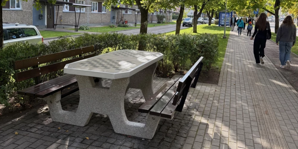 Iedzīvotāju grupa “Šahisti” piedāvā Ogres iedzīvotājiem jaunu atpūtas un spēļu iespēju".