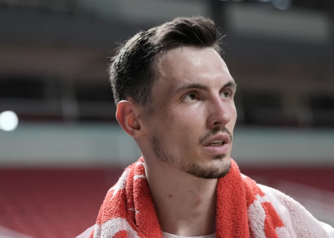 Pēc traumas Rodions Kurucs pirmo reizi šosezon dodas laukumā, viņa "Baskonia" zaudē Eirolīgas mačā