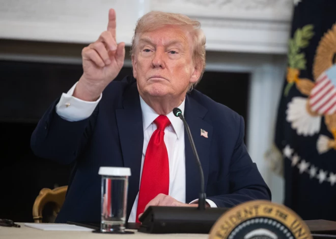 Трамп пообещал не сокращать численность американских войск в Европе