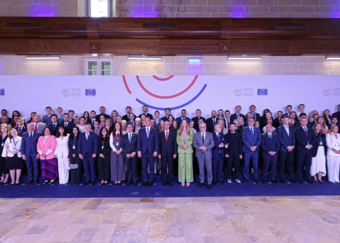 No 8. līdz 9. oktobrim Valletā, Maltā, norisinājās 10. Eiropas Padomes jaunatnes ministru konference “Jaunieši demokrātijai: jauniešu perspektīva darbībā”. 