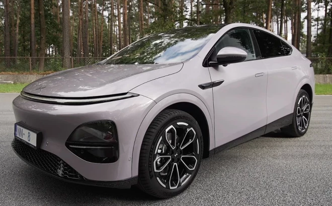 Xpeng G6 elektriskās piedziņas jauda ir no 255 līdz pat 480 zirgspēkiem, sākuma cena - 43 500 eiro.