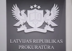 Bijušās VID amatpersonas apsūdzētas par naudas piesavināšanos vairāku tūkstošu eiro apmērā
