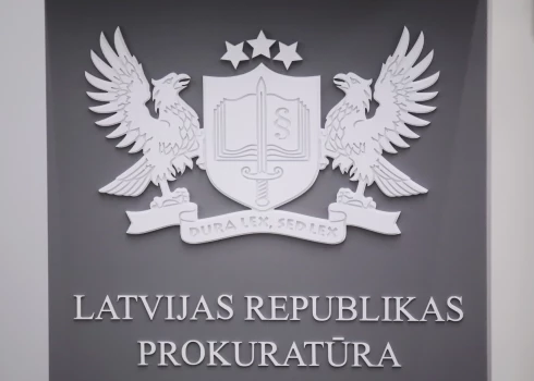 Latvijas Republikas prokuratūras uzraksts.