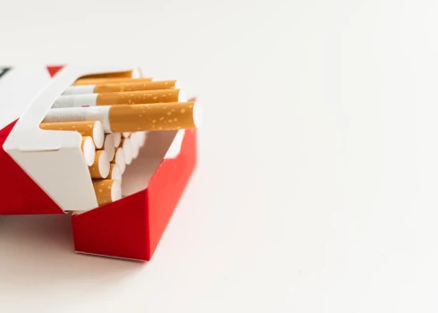 Viens no visvairāk diskutētajiem punktiem ir cigarešu filtru aizliegšana. Jā, jūs izlasījāt pareizi.