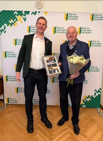 14. Saeimas deputāts Andrejs Vilks noicis deputāta mandātu.