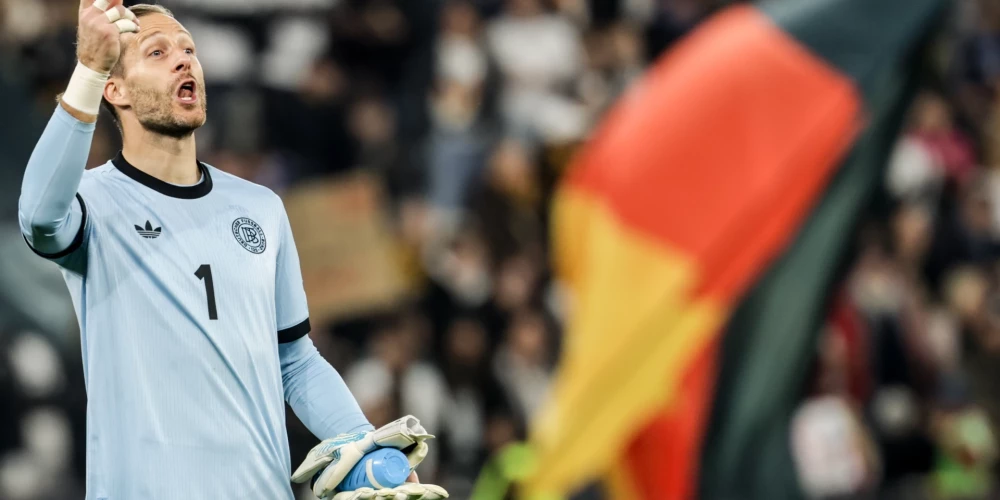 Vācijas futbolisti Pasaules kausa kvalifikācijas mačā tiek pie drošas uzvaras.