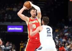 Porziņģis gūst 13 punktus un palīdz "Hawks" izcīnīt uzvaru