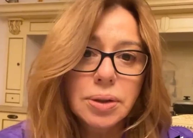 "После девяти ЭКО я поняла - нужна помощь": Алена Апина откровенно о рождении "идеальной" дочери