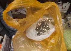 Daugavpilī likumsargi atklāj plašu narkotiku glabātuvi – izņemtas “Subutex” tabletes un amfetamīns