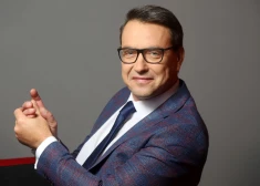 “Ja kāds jautā, ko man uzdāvināt 50 gadu jubilejā, tad atbildu: “Vairāk laika!” Jo tiešām gribas vairāk laika, ko veltīt sev un tuvajiem,” spriež Uģis Joksts.
