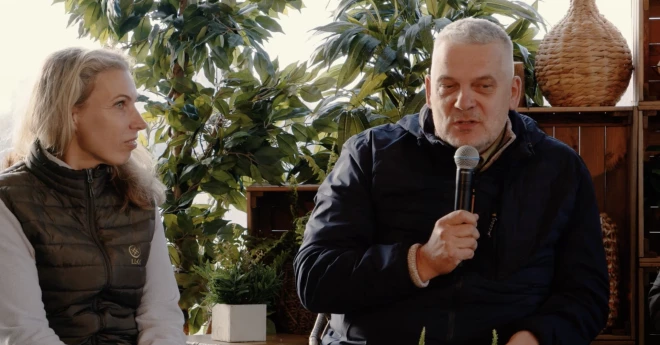 Bioloģiskais lauksaimnieks Andris Krogzems no SIA “Krogzeme” atklāti stāsta par savu ceļu no tradicionālām analīzēm uz dziļāku izpratni par augsnes dzīvību.