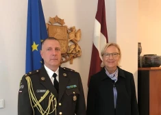 Par Pulkveža Oskara Kalpaka profesionālās vidusskolas direktoru kļuvis pulkvežleitnants Aivars Spriedējs