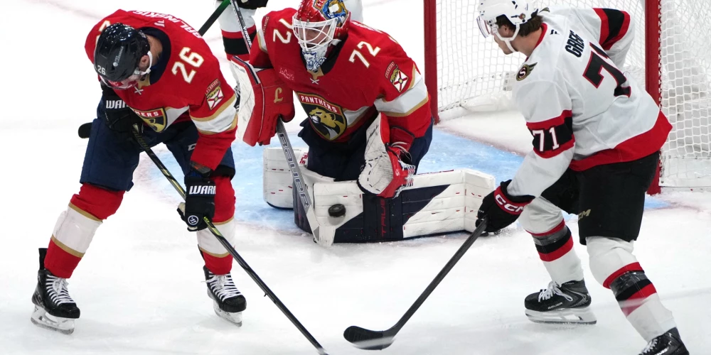  Latvijas aizsargs Uvis Jānis Balinskis pirmdien pielietoja vienu spēka paņēmienu Nacionālās hokeja līgas (NHL) spēlē, kurā viņa pārstāvētā Floridas "Panthers" komanda piedzīvoja zaudējumu.
