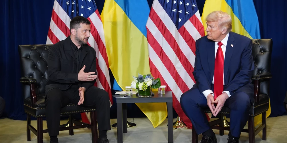 ASV prezidents Donalds Tramps pirmdien paziņoja, ka piektdien tiksies ar Ukrainas prezidentu Volodimiru Zelenski.