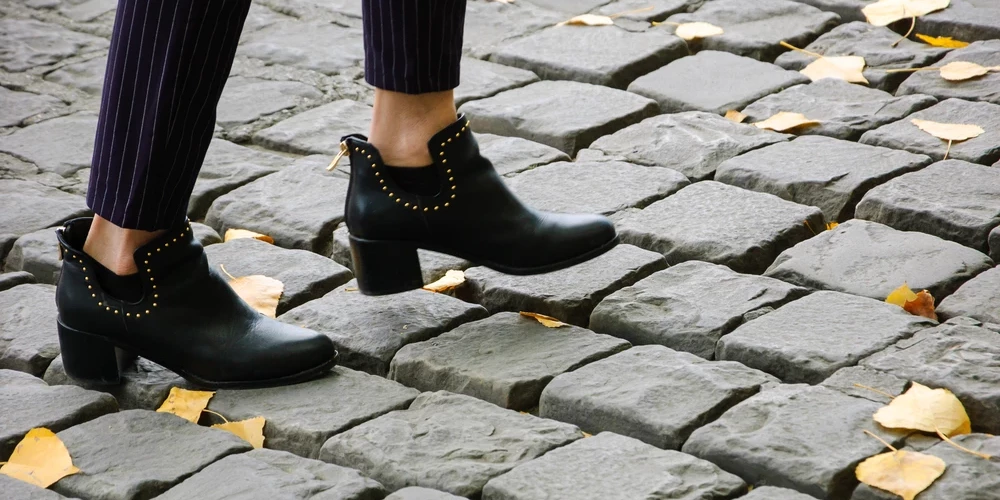 Pašlaik Latvijā novērojama tendence, ka bezdarbnieku rindās lielāku īpatsvaru sāk veidot sievietes.