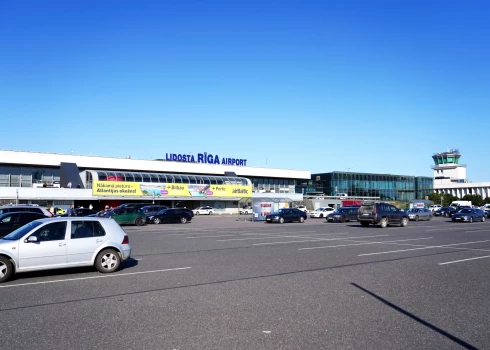 Аэропорт "Рига" ожидает наплыва клиентов на школьные каникулы.