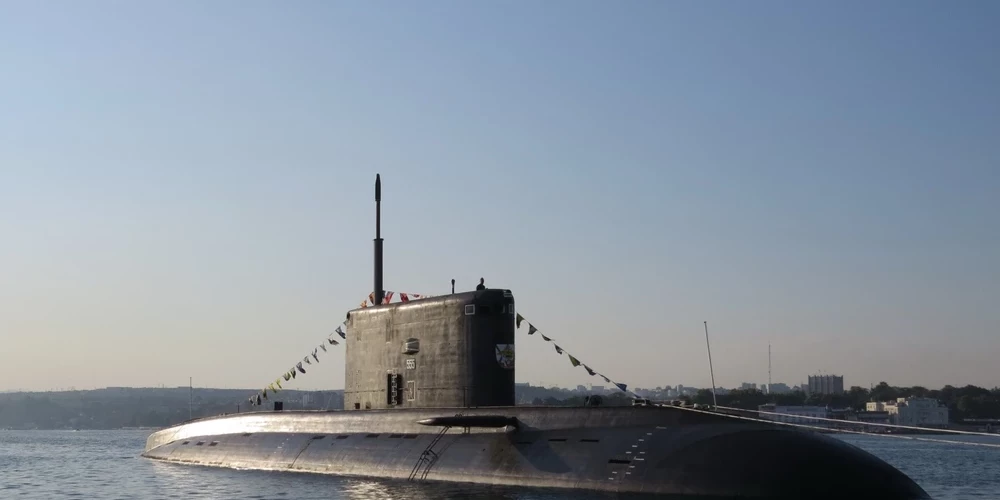 Подводная лодка "Новороссийск" в Черном море.