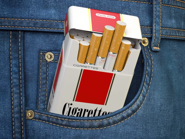 Pirmās cigaretes ar filtru pasaulē parādījās pagājušā gadsimta piecdesmitajos gados.