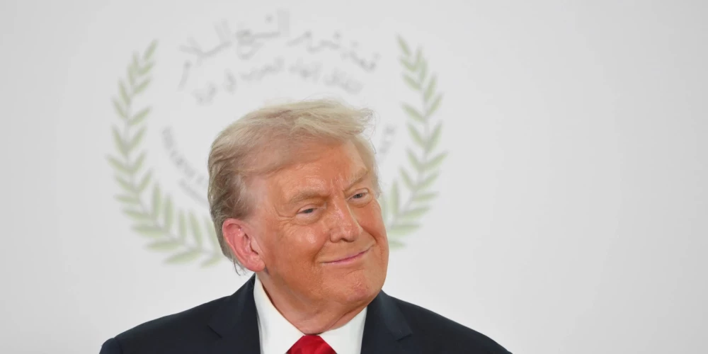 Pasaules miera vēstnesis Donalds Tramps.