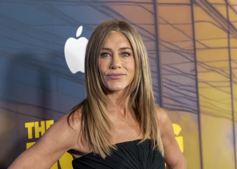 Aktrise Dženifera Anistone.