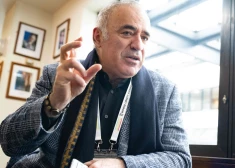 Krievijā par "teroristiem" pasludina pasaules eksčempionu šahā Kasparovu, ekspremjeru Kasjanovu, bijušo "Jukos" īpašnieku Hodorkovski un citus "Pretkara komitejas" ekonomistus, juristus, aktierus. Viņiem draud pat mūža ieslodzījums