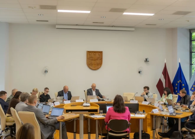 Jūrmalas dome nepaaugstina bērnudārzu auklīšu algu