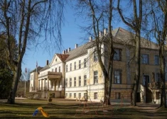 Policija noziegumus Pulkveža Oskara Kalpaka vidusskolā nekonstatē