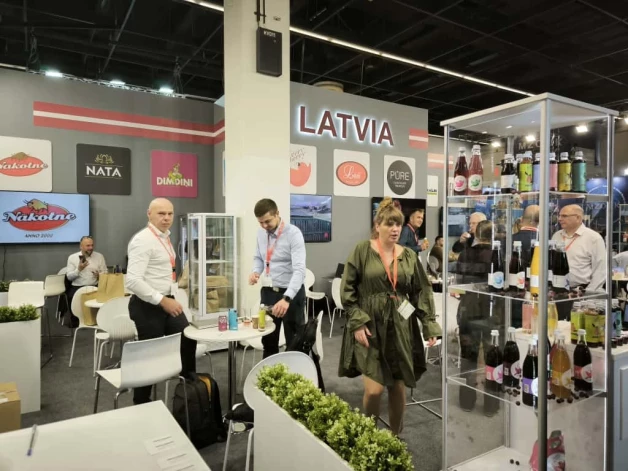 Izstāde "ANUGA 2025" norisinājās no 4. līdz 8.oktobrim Ķelnē, Vācijā, pulcējot aptuveni 8000 dalībnieku no 110 valstīm un vairāk nekā 140 000 apmeklētāju.