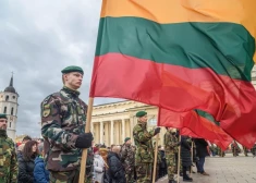 Lietuva grasās aizsardzībai atvēlēt rekordlielu summu
