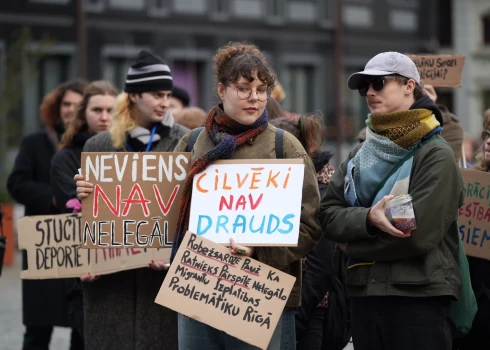Rīgā rīko akciju migrācijas brīvības atbalstam