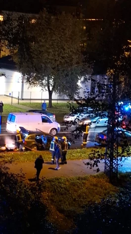 Notikuma vietā ieradās Valsts ugunsdzēsības un glābšanas dienests, kas liesmas operatīvi nodzēsa.