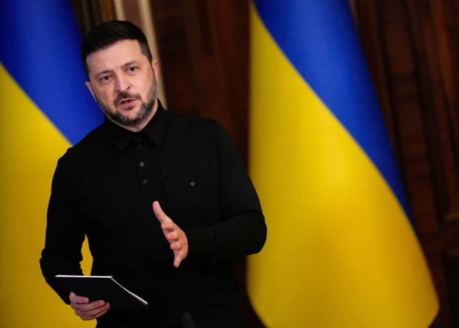 Zelenskis: Ukraina brīdinās partnerus par Krievijas jaunajiem militārajiem plāniem Baltkrievijā