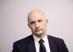 Jānis Sārts brīdina par mākslīgā intelekta gaidāmo ietekmi nākamajās vēlēšanās