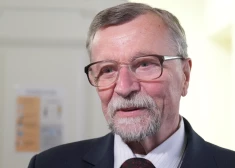 Saeimā darbu sāk Zaļo un Zemnieku savienības deputāts Jānis Dinevičs