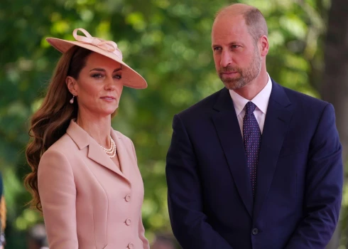 Velsas princese Ketrīna ar vīru princi Viljamu.