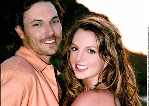 Britnija Spīrsa un Kevins Federlains 2005. gadā.