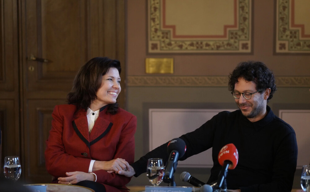 Operas cienītājus iepazīstina par pasaulslavenās operdziedātājas Marinas Rebekas gaidāmajiem koncertiem “MARINA REBEKA Solokoncerts. Draugi – Andrejam Žagaram”. FOTO