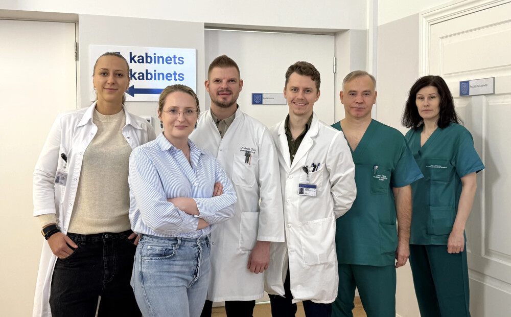 Stradiņos pirmo reizi Latvijā veikta inovatīva operācija rokas tūskas mazināšanai pēc krūts vēža ārstēšanas