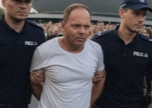 Lauris Reiniks kļuvis par krāpnieku upuri.