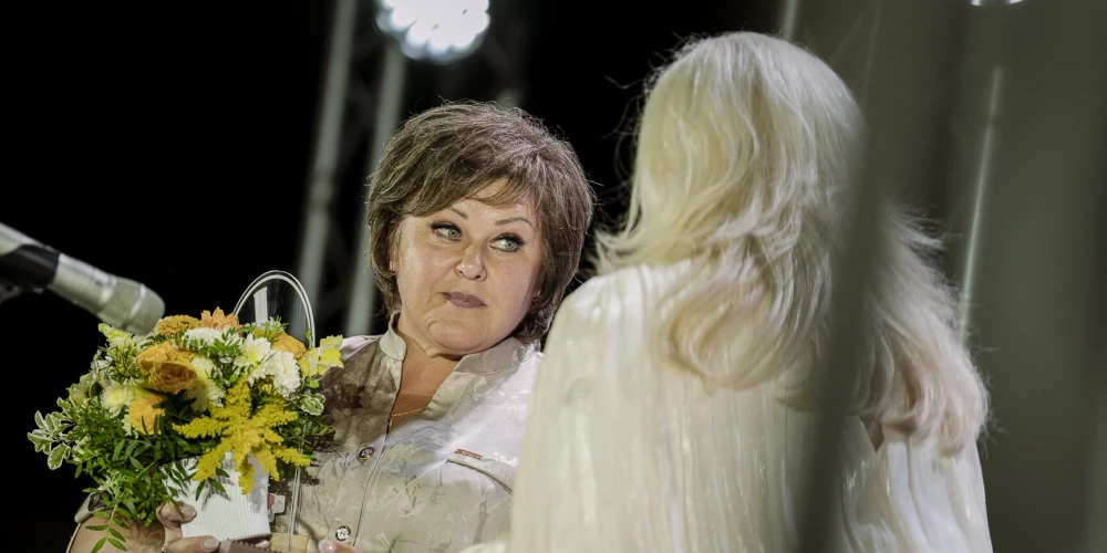 Viktorija Šmite laboratorijas jomā strādā 33 gadus. Viņa atzīst, ka balva ir novērtējums arī kolēģiem, jo katrs precīzs analīžu rezultāts ir vairāku cilvēku kopdarbs.